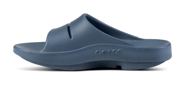 1100MORBLU_shot4.jpg