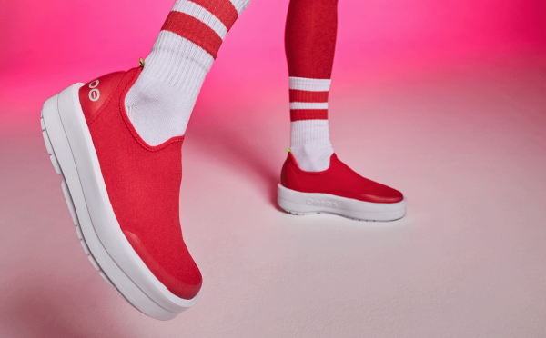 5272_neon_berry_studio-1.png