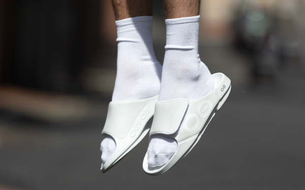 Mens_WhiteSportFlex.png