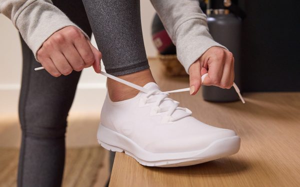 Womens_Wht2.jpg